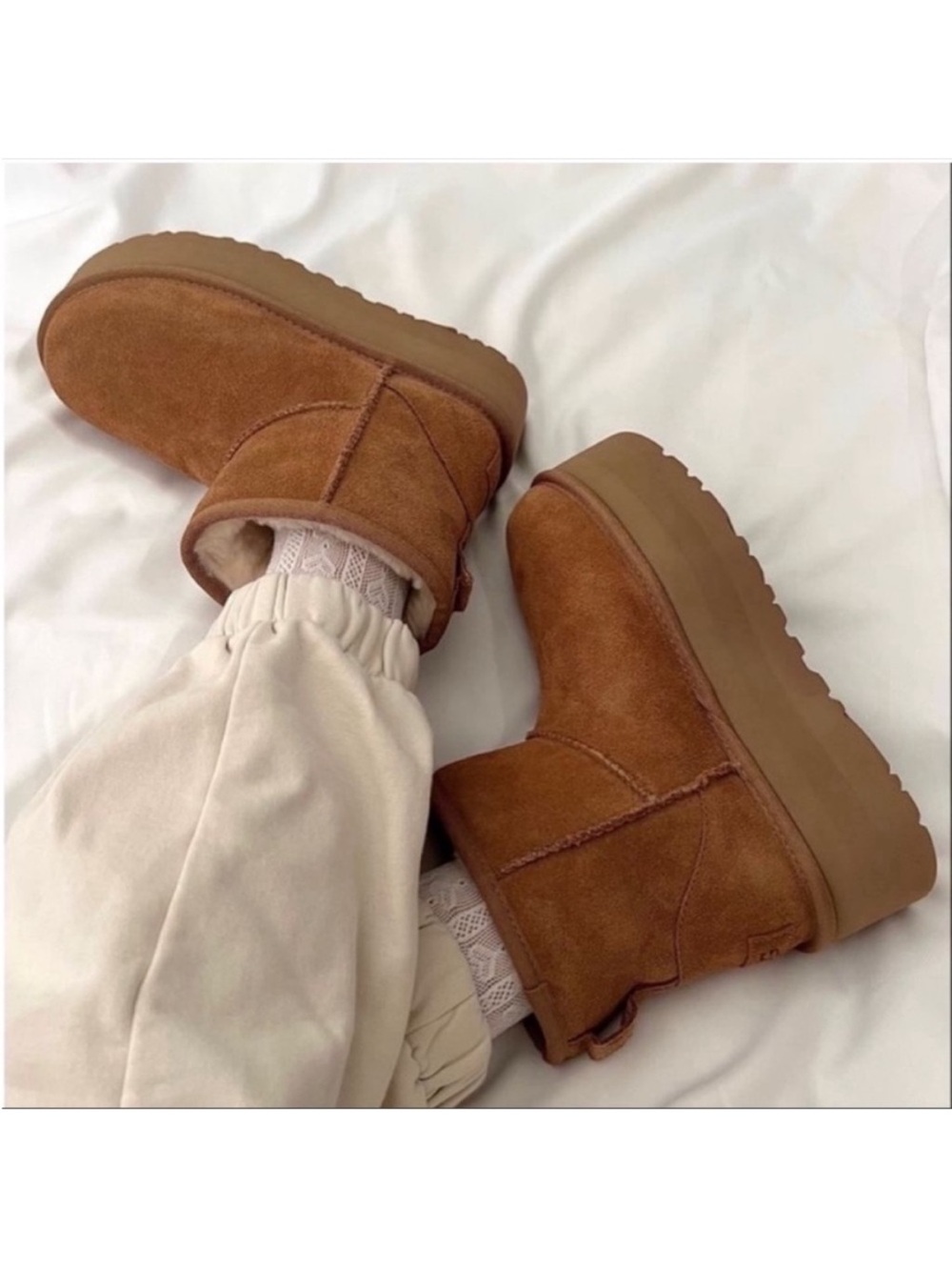 UGG Classic Mini Platform Boots Chestnut